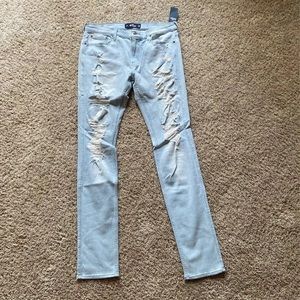 New Hollister Ripped Stacked Skinny Jeans